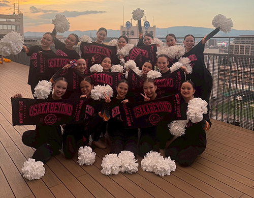 こ*け様 KEIO UNIV. MAJORETTES チアウェア M　即決大歓迎 KEIO UNIV. MAJORETTES チアウェア M 即決大歓迎です